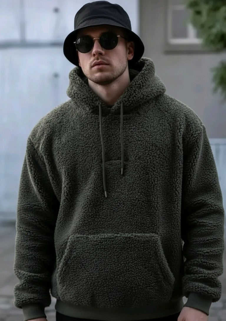 Men’s Olive Fleece Hoodie – Oversized Winter Sweatshirt with Kangaroo Pocket (Streetwear Style)
